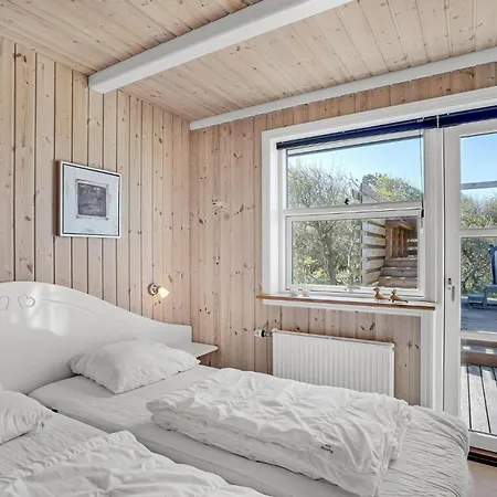 Beautiful In With 4 Bedrooms, Sauna And Wifi * Vestervig